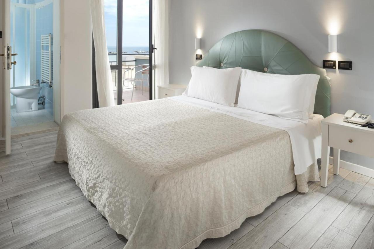 Hotel Strand Bellaria-Igea Marina Exteriör bild