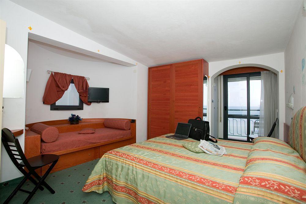 Hotel Strand Bellaria-Igea Marina Exteriör bild